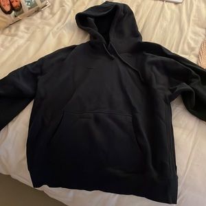 Aritzia boyfriend hoodie
